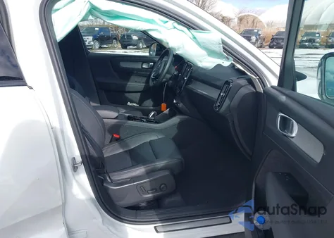 2025 Volvo Xc40 B5 Plus Dark Theme from USA, damaged, VIN YV4L12UC6S2606417